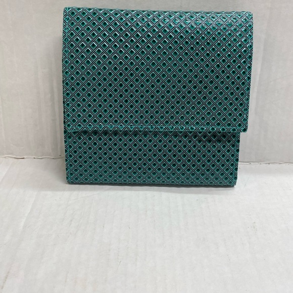 Traveling Jewlery pouch - Picture 6 of 7